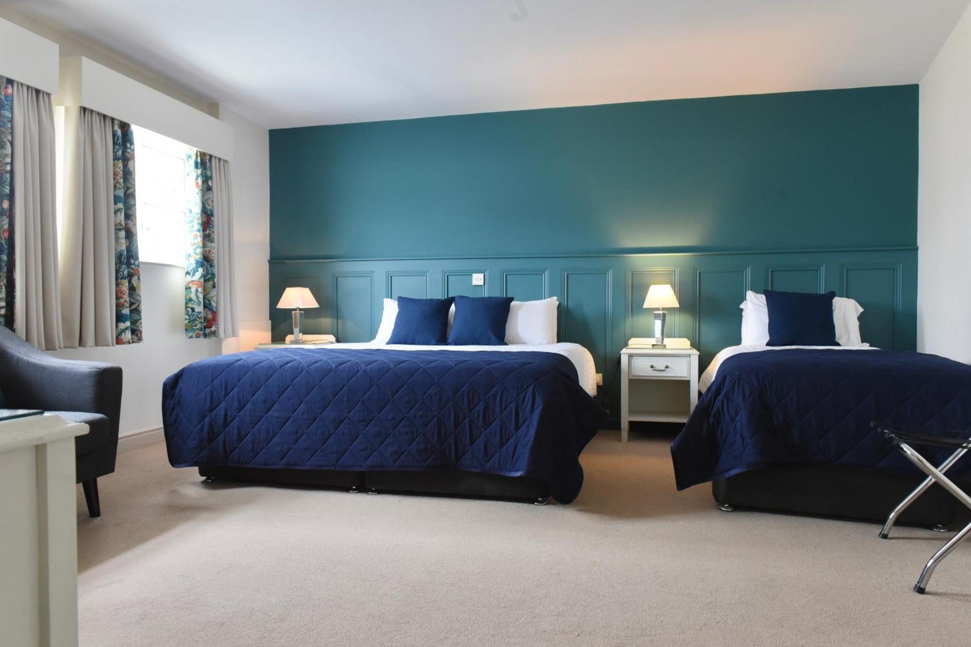 The Lough & Quay Accommodation Town Centre Warrenpoint Dış mekan fotoğraf