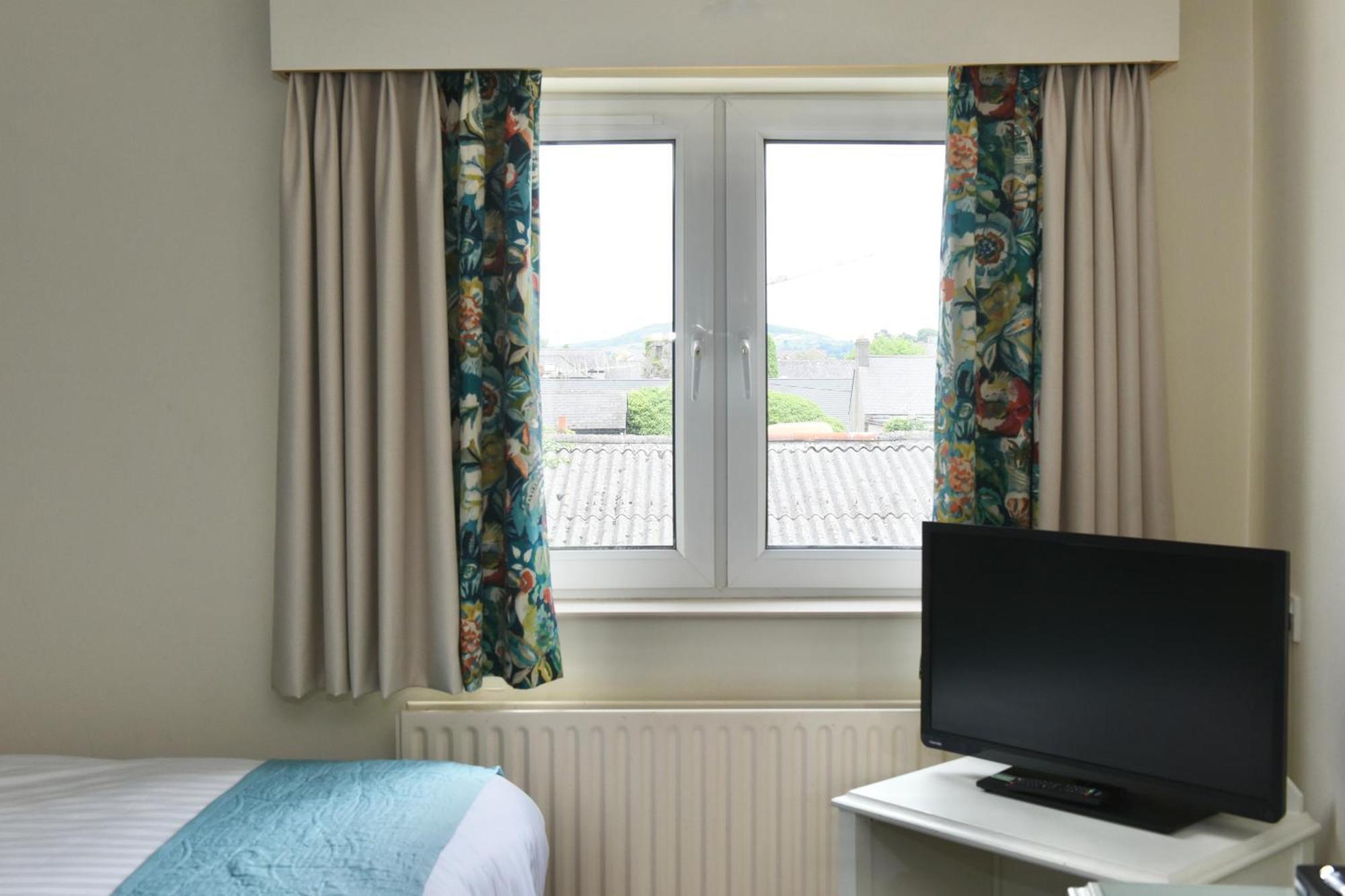 The Lough & Quay Accommodation Town Centre Warrenpoint Dış mekan fotoğraf